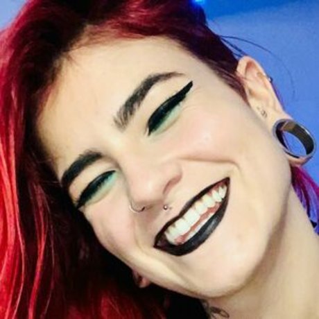 mina666free Profile pic