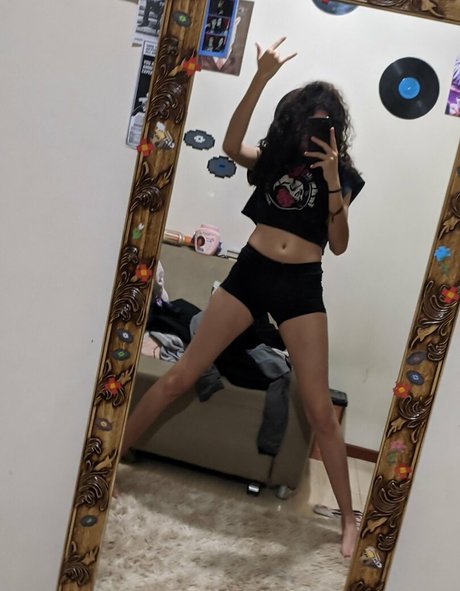 Thesuusu sexy pornstar image