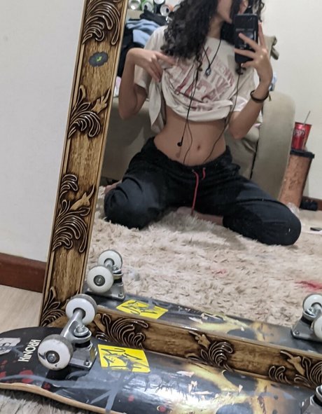 Thesuusu erotic model pics