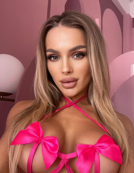 lexy y high quality star images