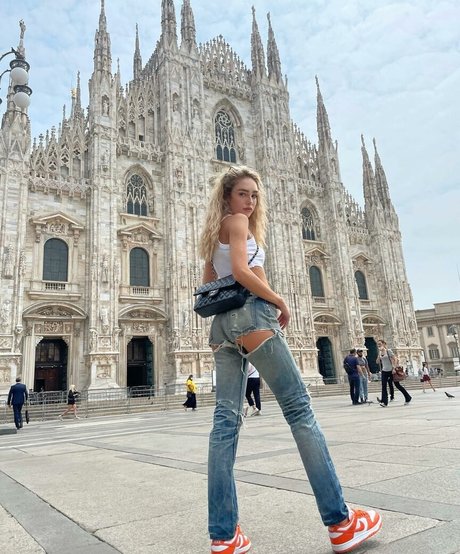 Omer Nudelman model adult img