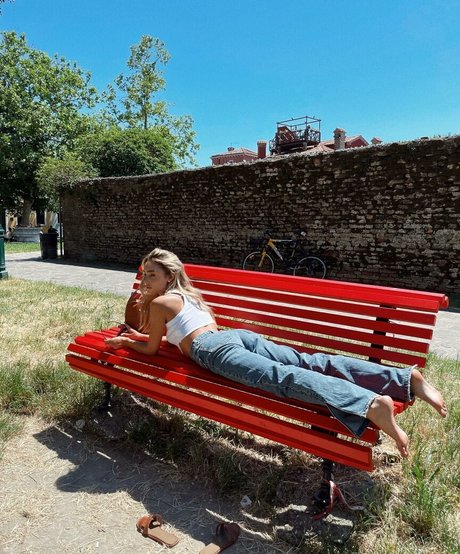 Omer Nudelman actress pic