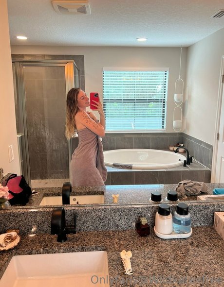 wildkateefree nude actress picture