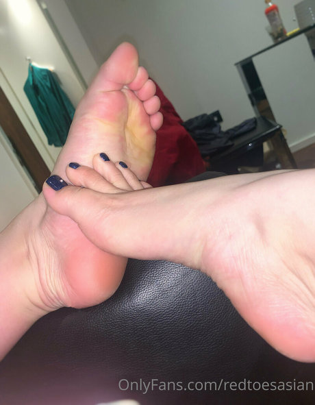 redtoesasian nice pornstar photo