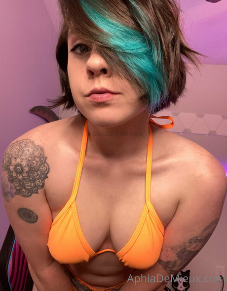 aphiademieuxpublic pornstar exclusive archive