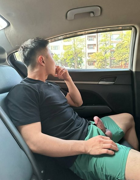 superjohnny1994 nudes model image