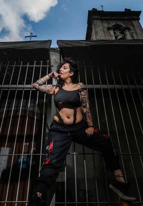 julh4 free nude star image