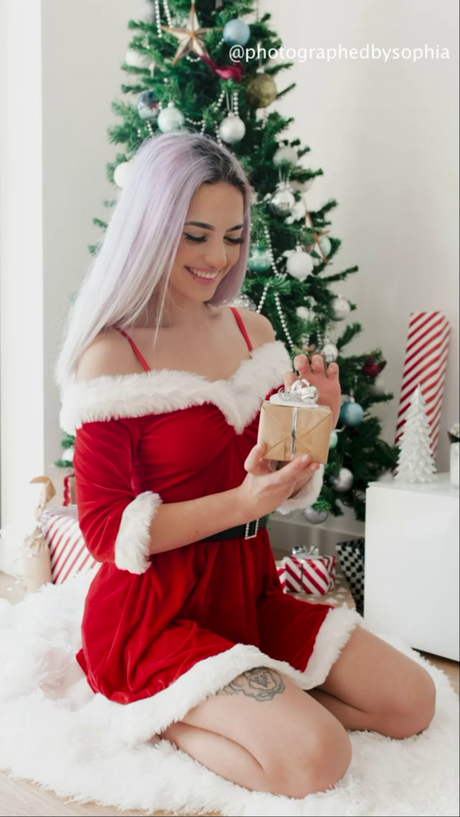 Miaxmon naked pornstar images