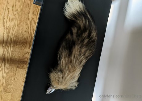 KiraChats star pretty galleries