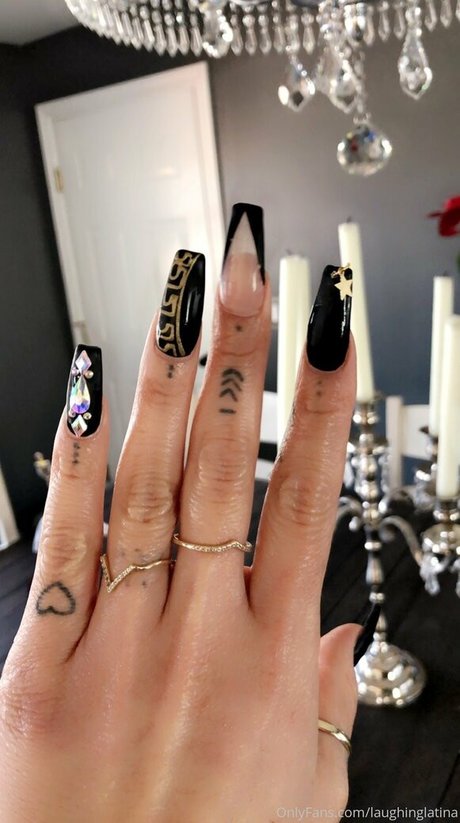 laughinglatina pornstar adult image