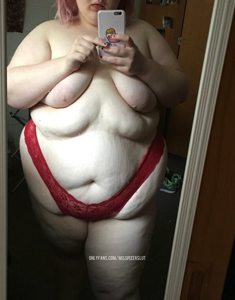 misspizzaslut hot model gallery
