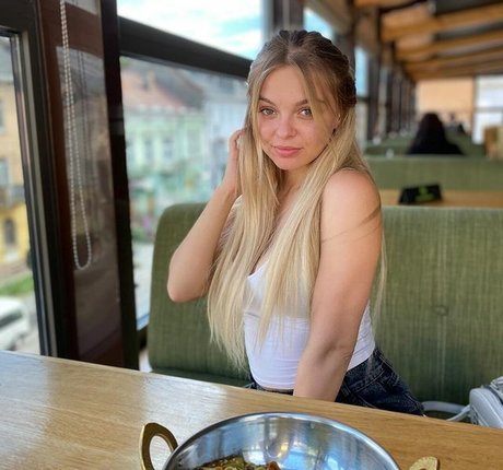 eva elster star perfect photos