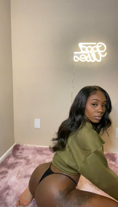 vipsweetonyxx Profile pic