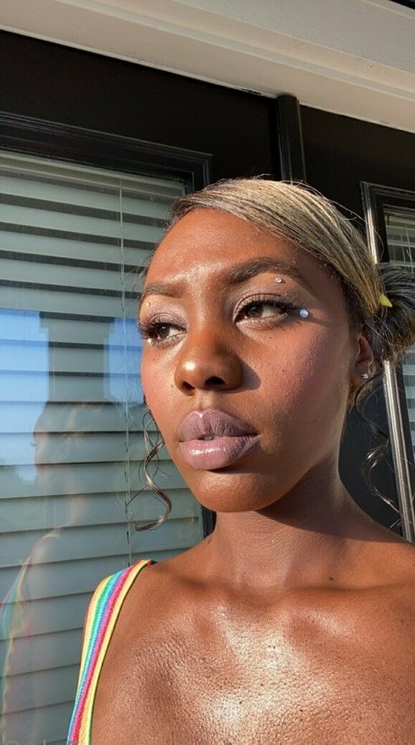 vipsweetonyxx beautiful pornstar photo