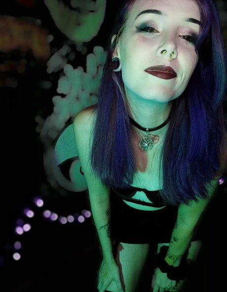 modernmorticia star sex picture