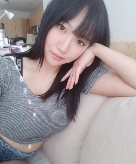 Aria Saki model pornographic galleries