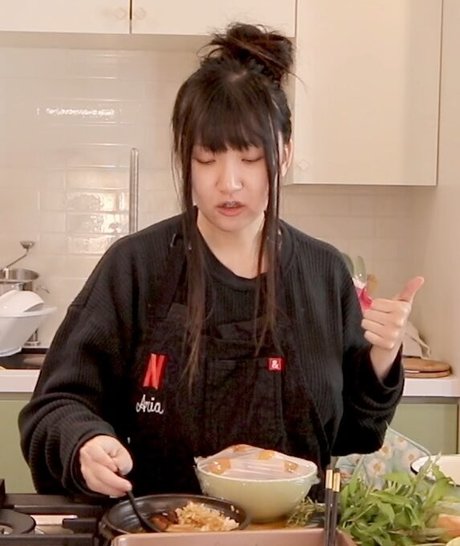 Aria Saki model free photos