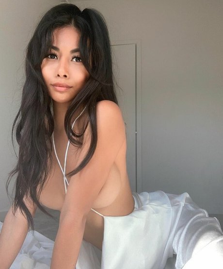 gold gypsy pornographic actress galleries