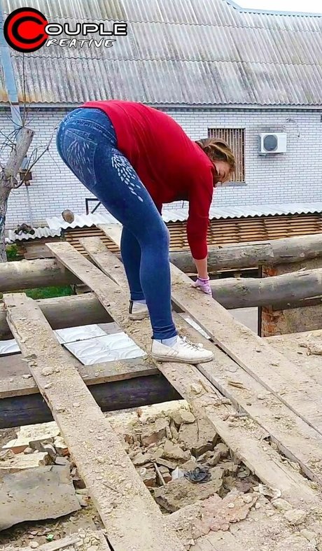 Creative Couple model pic