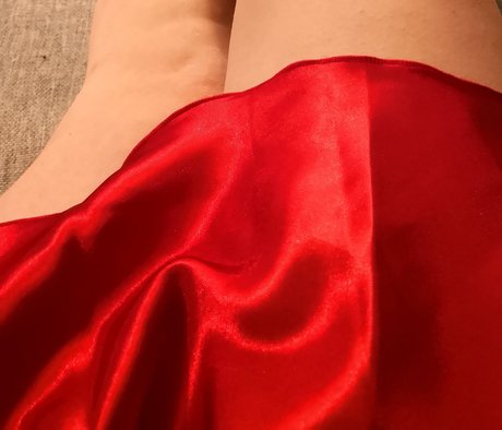 SatinDreams model free photos