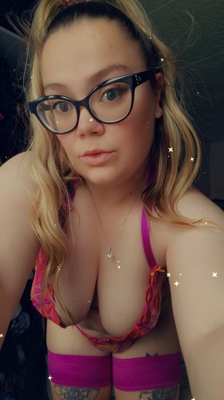 SaraRoxxx model best picture