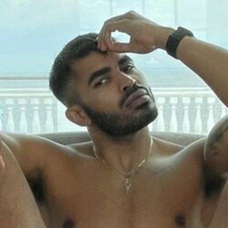 Sandro Saints model pornographic archive