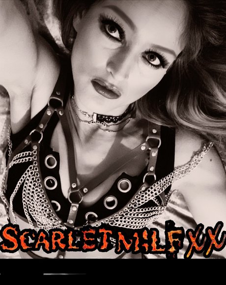 scarletmilfxx top star pics