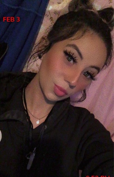 xoshleee model erotic photos