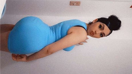 BriBri_ sex model image