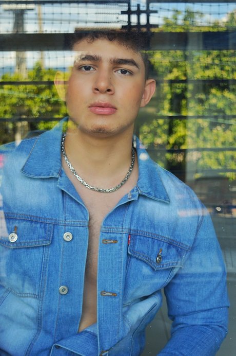 Yosber Ortega pornographic model photo