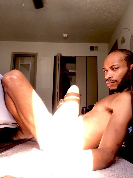 You ll be the victim all your life_ model art pic