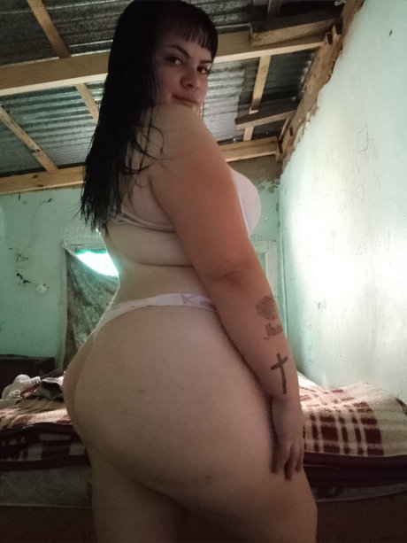 L E I L A_ art actress photos