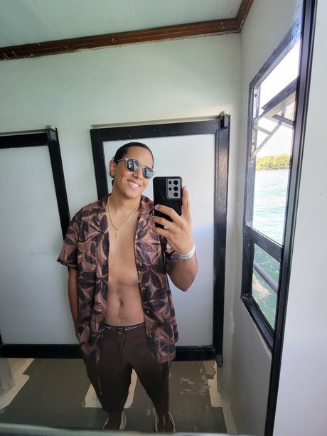 Curvy Sage nice actress picture