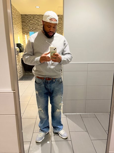 HeadHuncho360 sexy actress picture