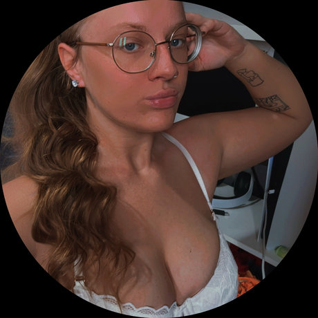 Tamzinlee top 8 9_ model sex pics