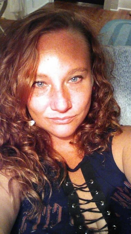 Murphy s Law nude star gallery