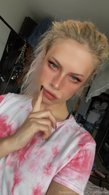 Superbia pornstar erotic galleries