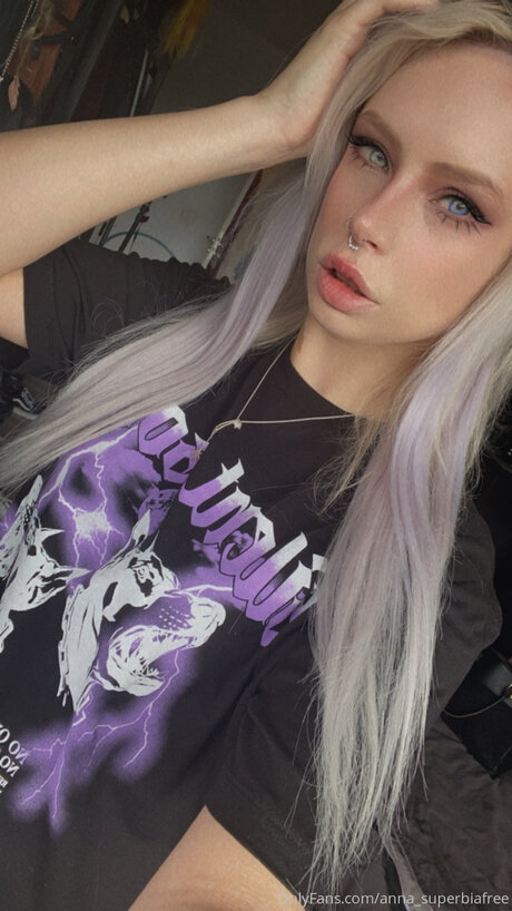 Superbia pornographic actress pic