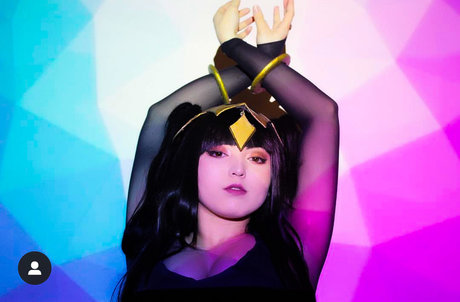 Touto tini actress pic