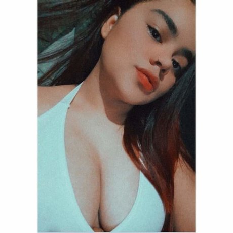 Celeste Traviesa model hot images