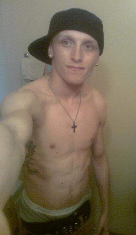 Jessi Kru model naked photo