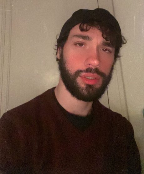 Troy Leon model galleries