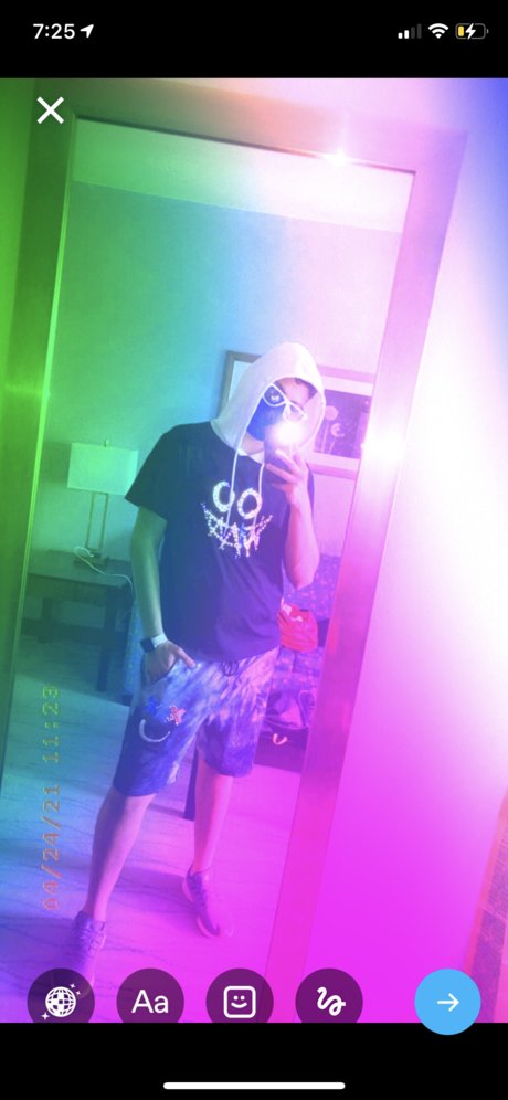 Tx Raider nude model archive