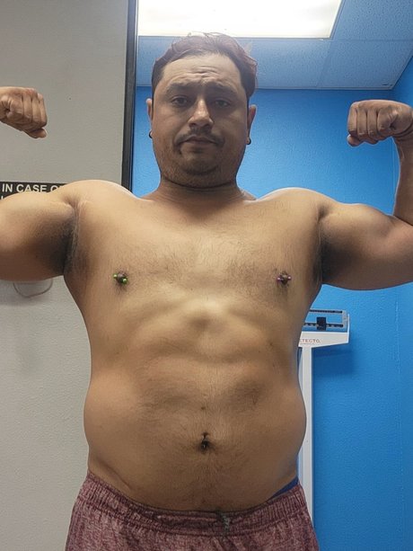 Bonifico Salinas hot actress picture