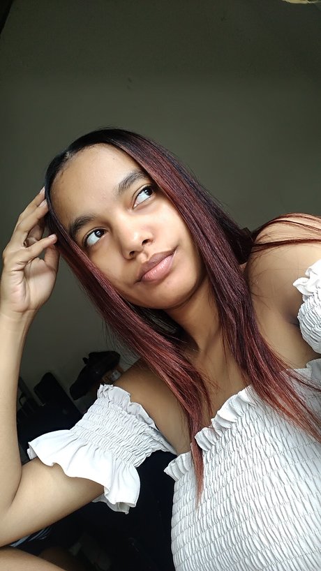 Yisela Escobar_ xxx actress img