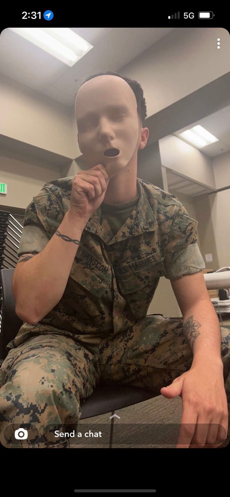 amorux nice pornstar pic