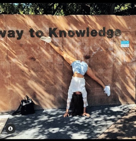 Mari Lou pornstar naked image