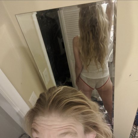 Hot Couple pretty model picture