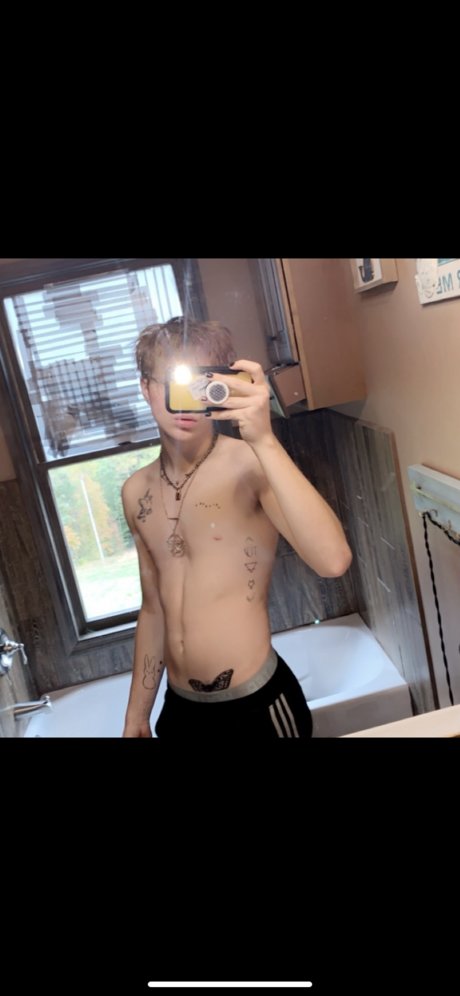 Harvey Flinn star nice pictures