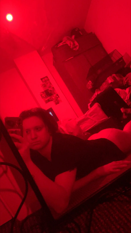 Subscribe art actress image